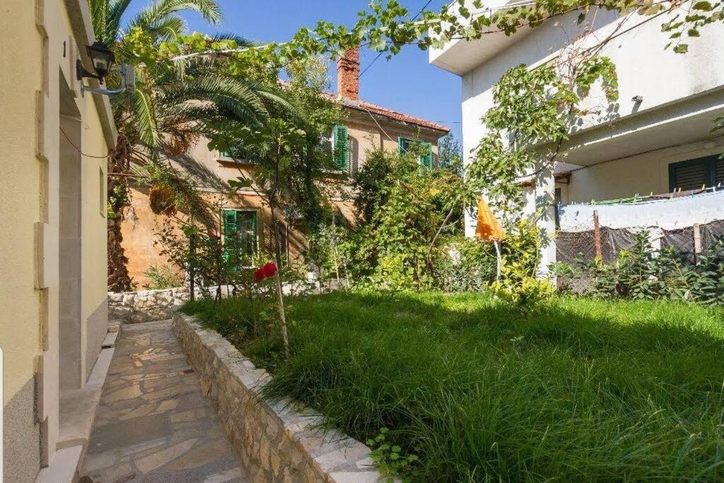 Studio Apartman Bacvice Сплит Экстерьер фото